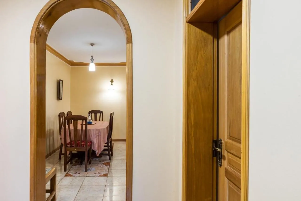 Lovely Apartment With View For 2 To 4 People Kampala